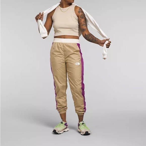 The North Face Women’s Jogger Pant, Small - Picture 9 of 10